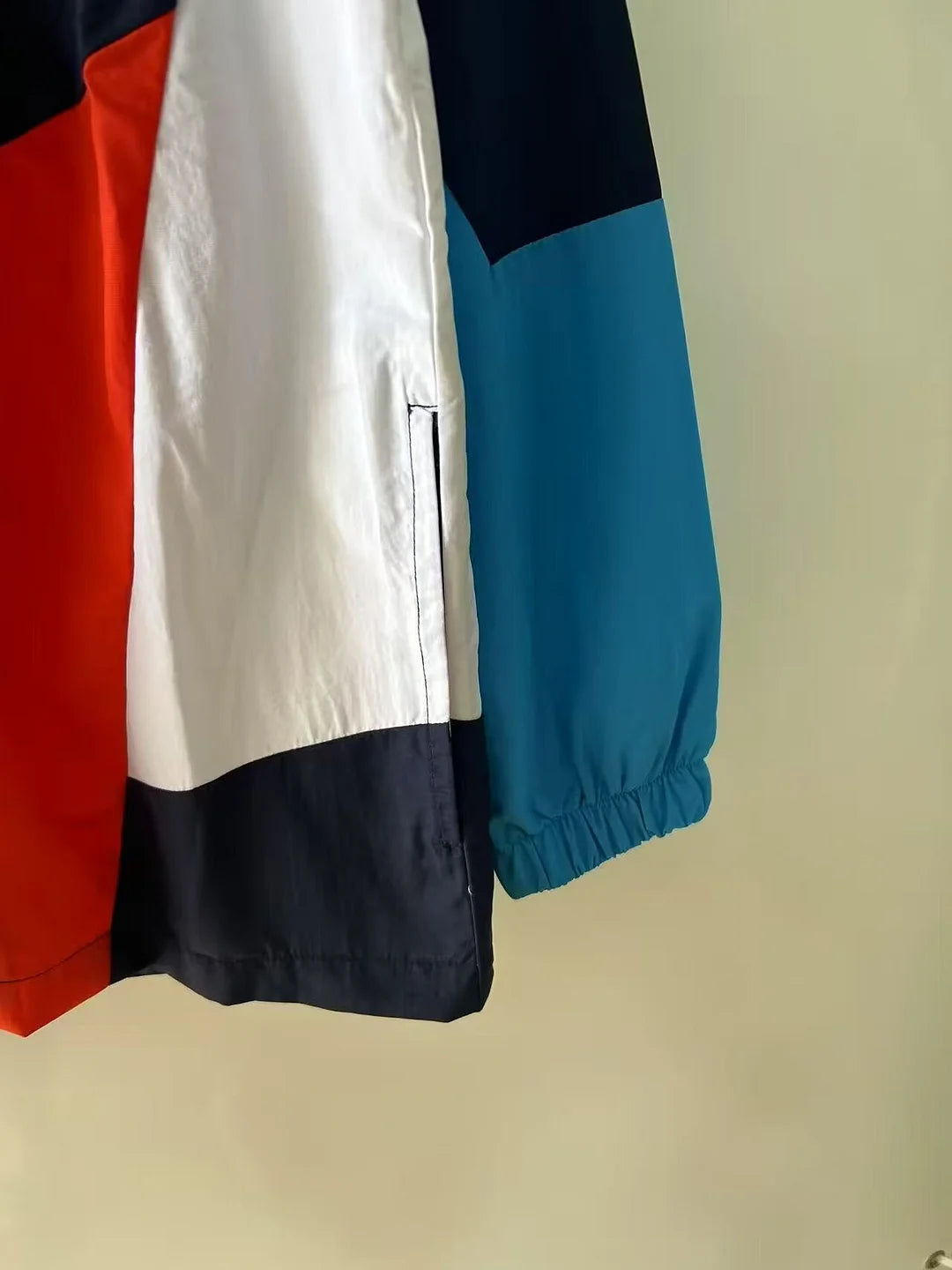 2025/2026 Barcelona Windbreaker Jersey 1:1 03