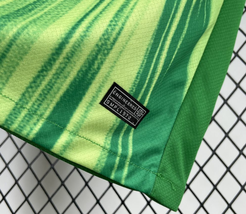 2025/2026 VfL Wolfsburg Home Football Shirt 1:1