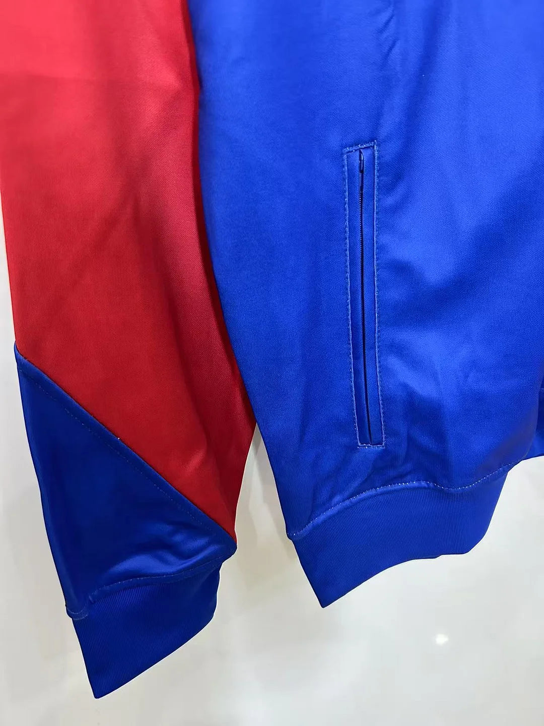 2025/2026 Barcelona Windbreaker Jersey 1:1 07