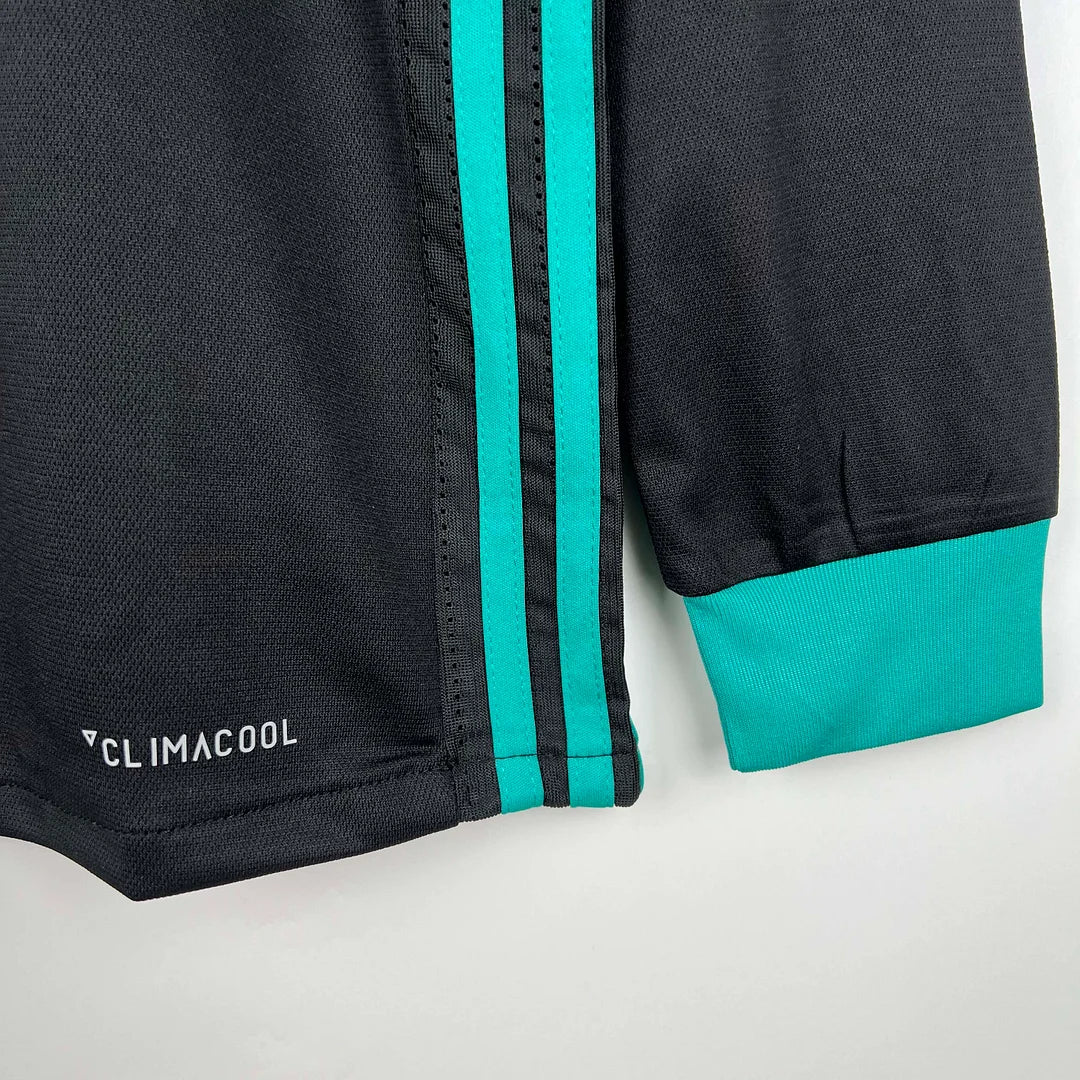 2017/2018 Retro Long Sleeve Real Madrid Away Football Shirt1:1