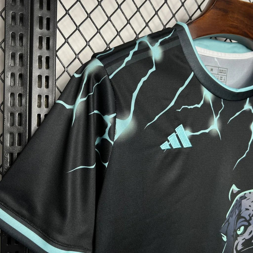 2024/2025 Real Madrid Special Edition Black And Green Jersey 1:1