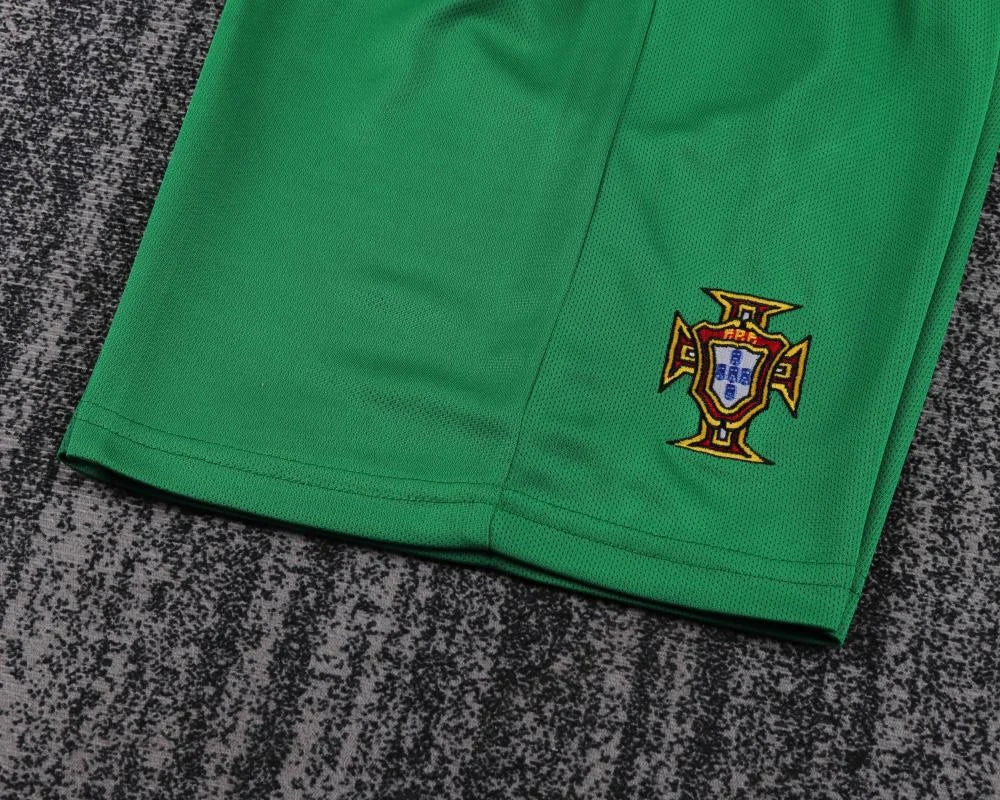 2004 Retro Portugal Home Football Shirt 1:1 Kids Size