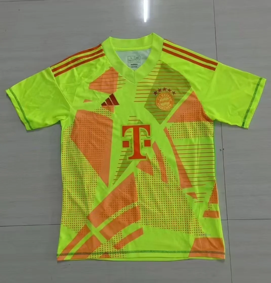 2024/2025 Bayern Munich Goalkeeper Football Jersey 1:1