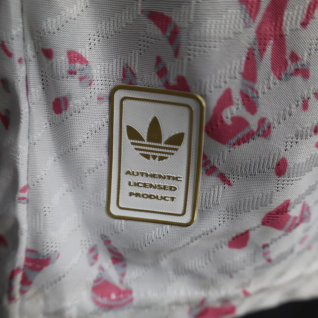 2025/2026 Player Version Real Madrid Special Edition Pink Football Jersey 1:1