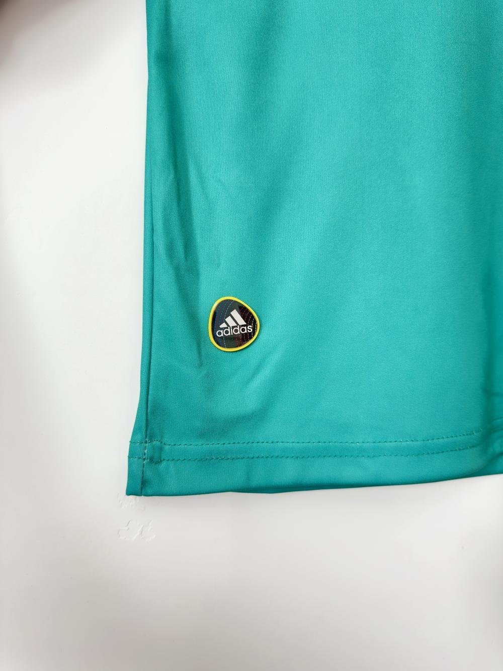 2010 Retro Spain Goalkeeper Soccer Shirt 1:1