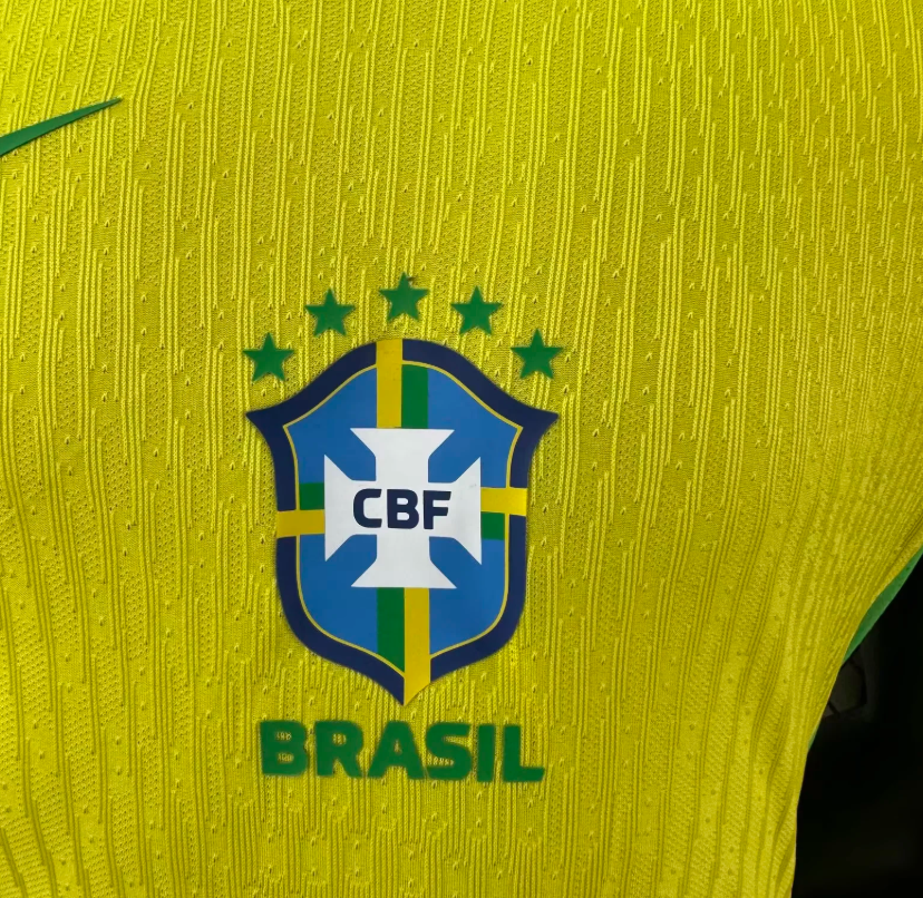 2025/2026 Player Version Brazil Home Football Jersey 1:1