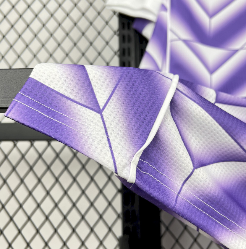 2025/2026 Real Madrid Special Edition 32 Football Shirt 1:1