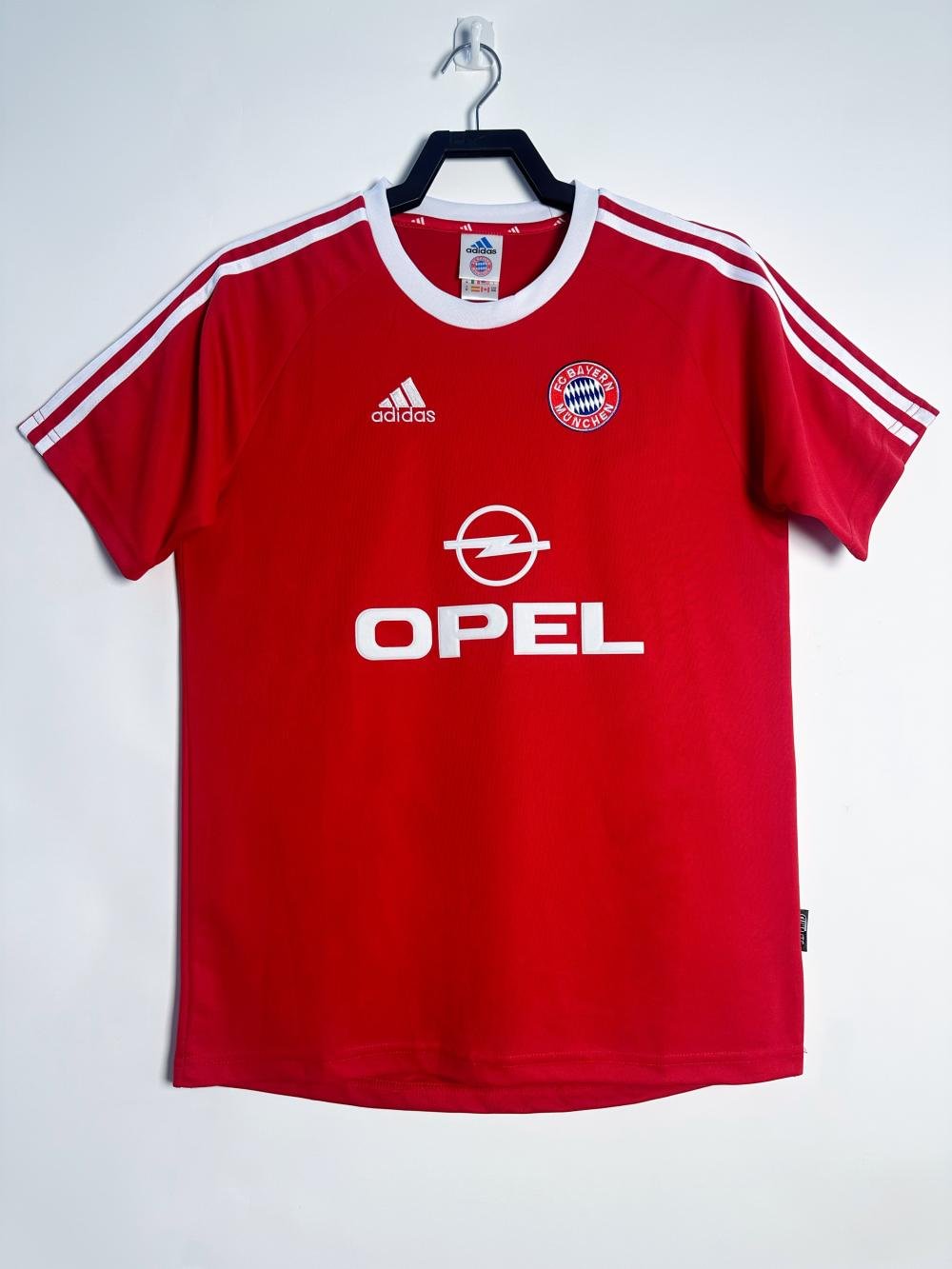 2001/2002 Retro Bayern Munich Home Football Jersey 1:1