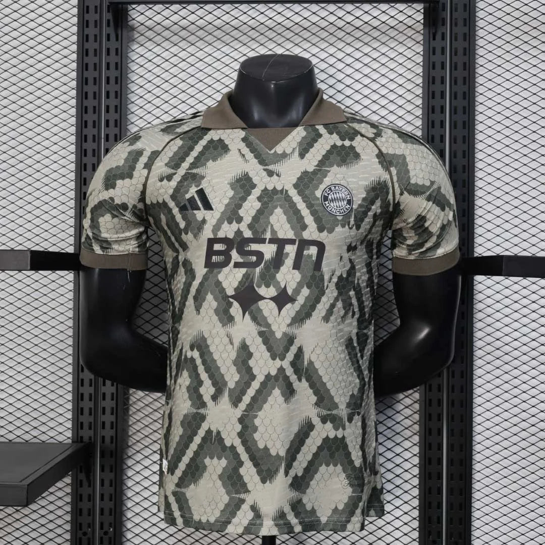 2025/2026 Player Version Bayern Munich Snake Year Special Edition Football Jersey 1:1
