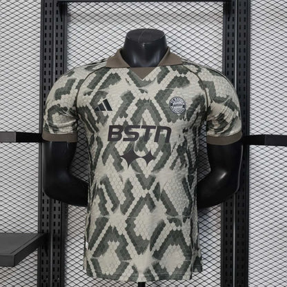 2025/2026 Player Version Bayern Munich Snake Year Special Edition Football Jersey 1:1