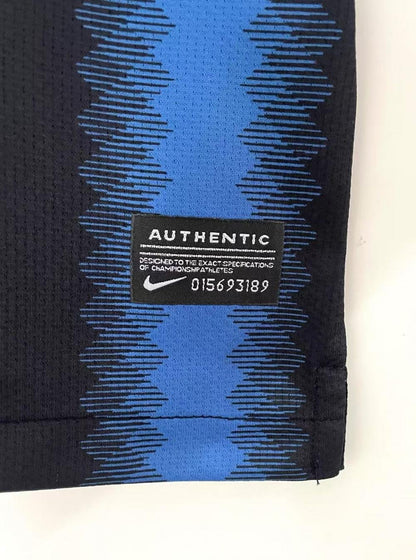 2010/2011 Retro Internazionale Milan Home Football Jersey 1:1