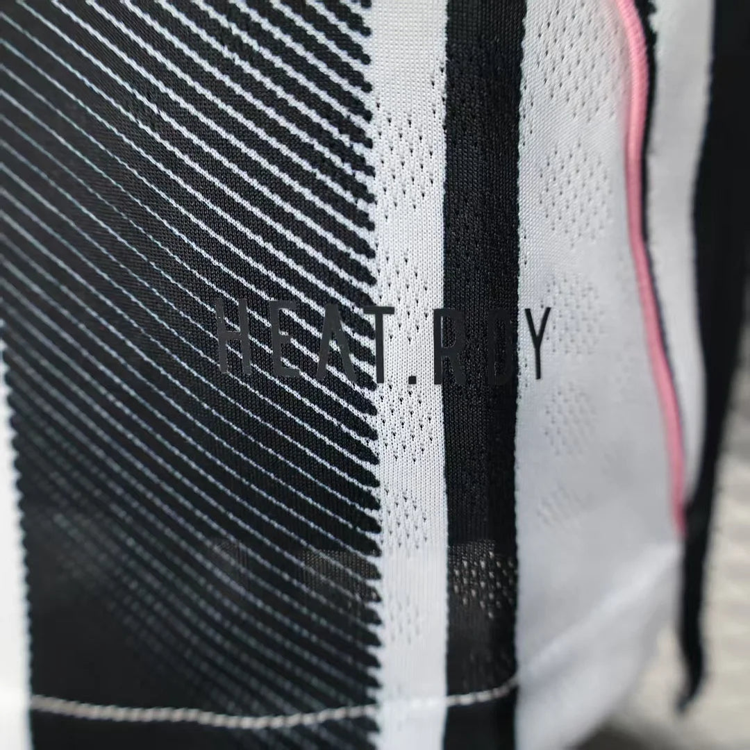 2025/2026 Long Sleeve Player Version Juventus Home Football Shirt 1:1