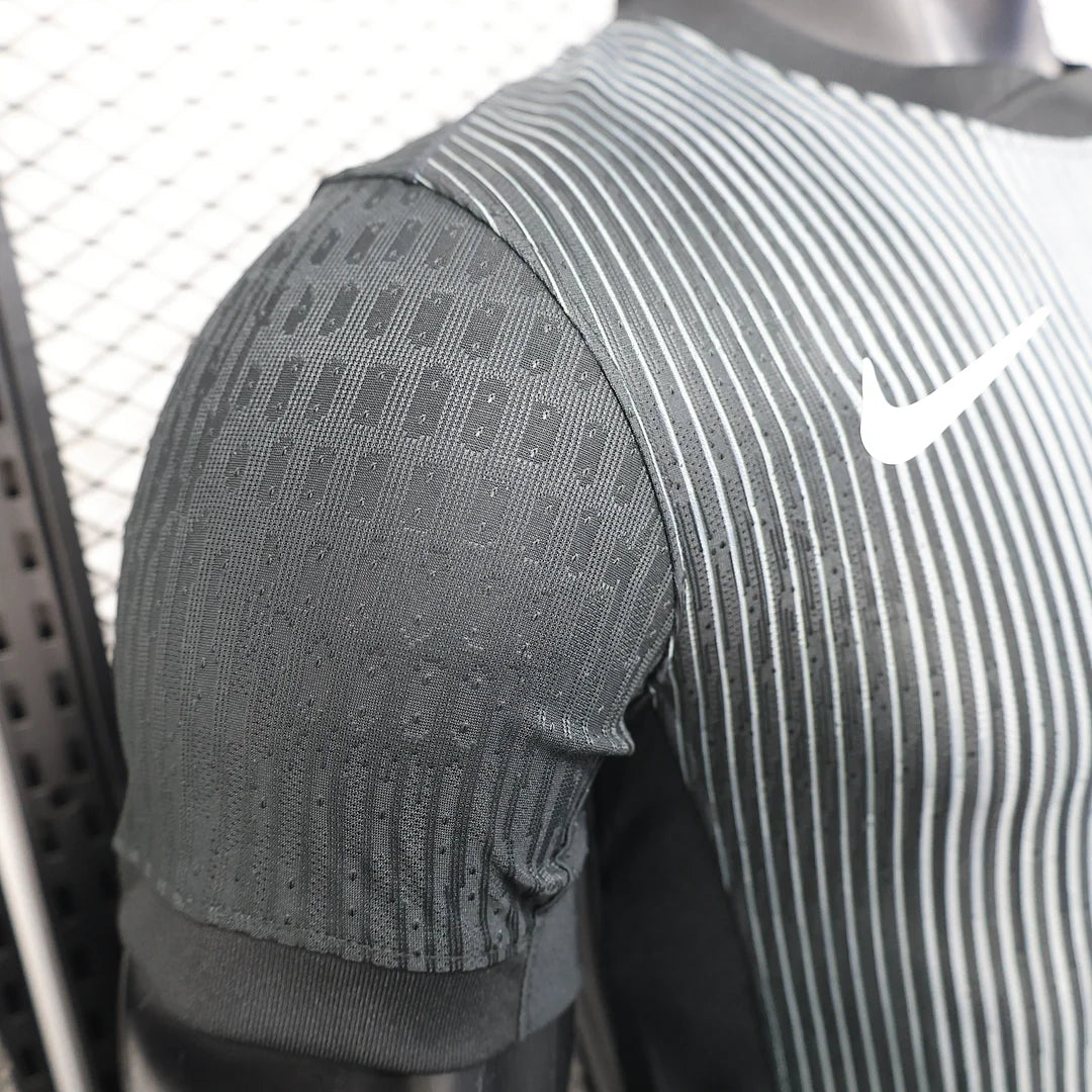 2025/2026 Player Version PSG Paris Saint-Germain Goalkeeper Football Jersey 1:1