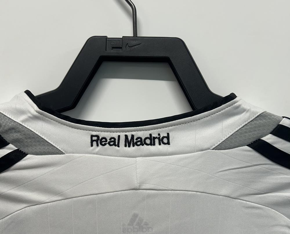 2006/2007 Retro Real Madrid Home Football Jersey 1:1