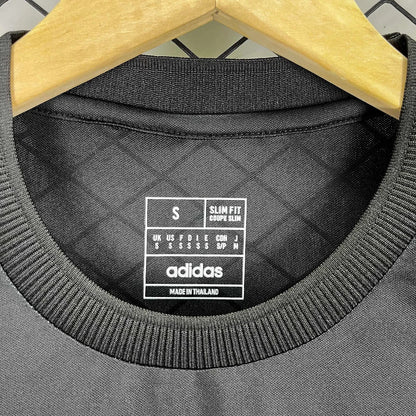 2025/2026 Manchester United Pre-match training Football Jersey 1:1