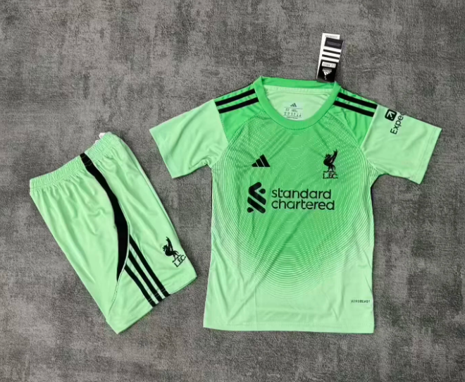 2025/2026 Liverpool Goalkeeper Green Football Jersey 1:1 Kids Size