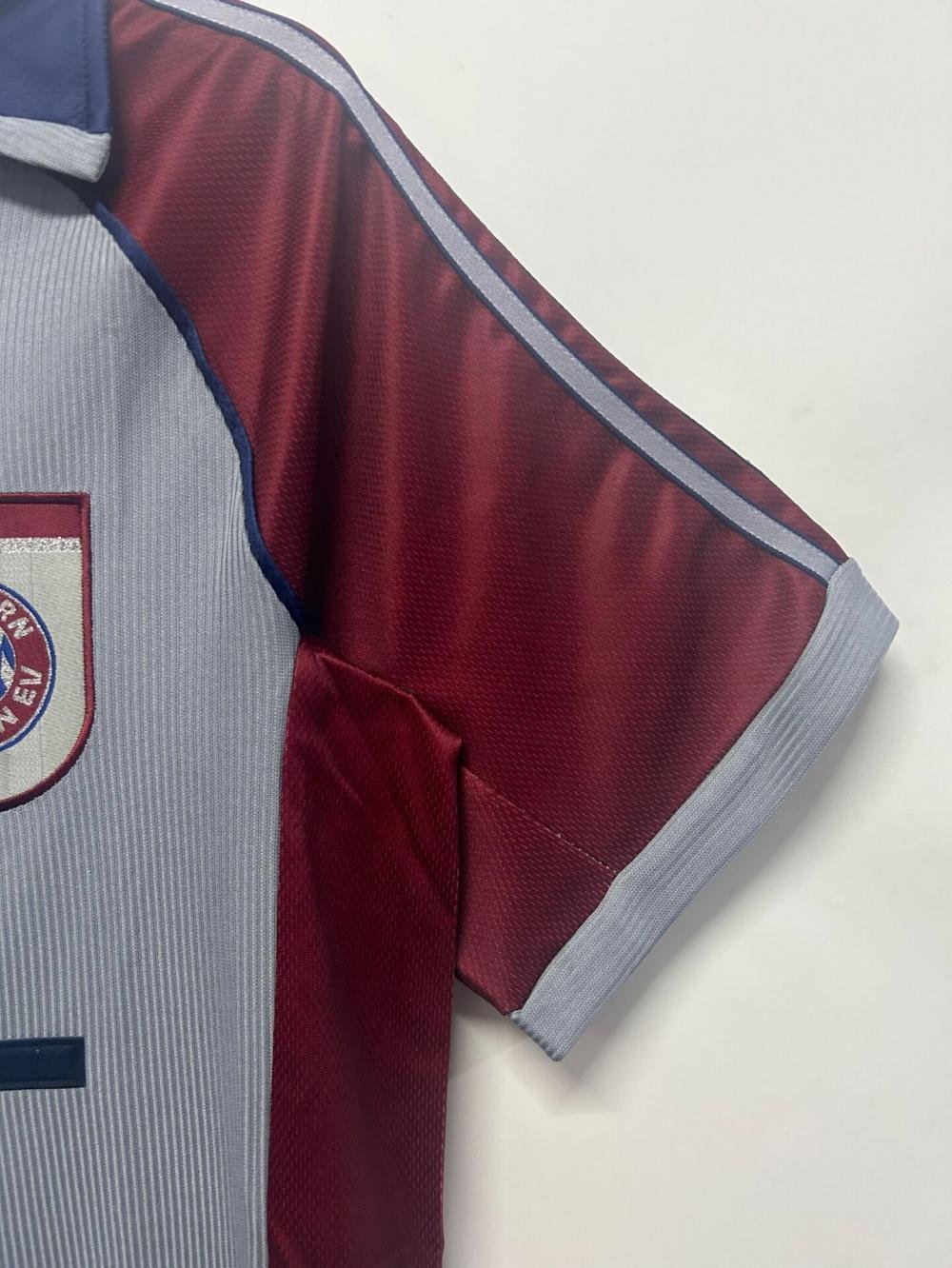 1998/1999 Retro Bayern Munich Away Football Jersey 1:1