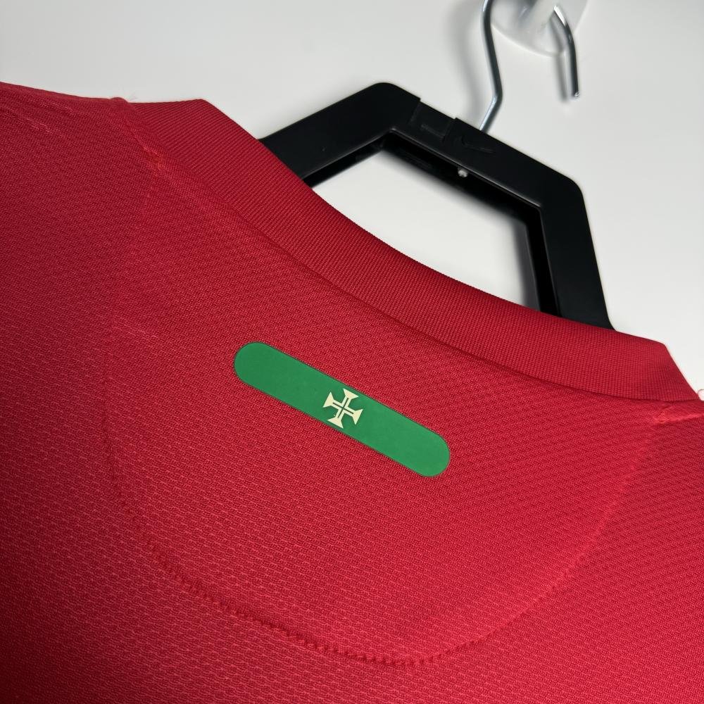 2010 Retro Portugal Home Football Shirt 1:1