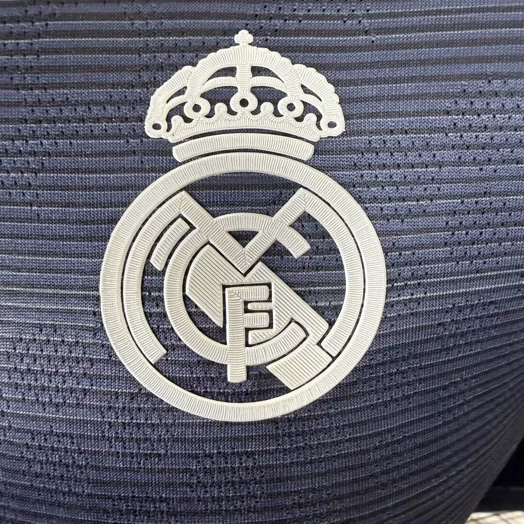 2025/2026 Player Version Real Madrid Away Long Sleeve Jersey 1:1