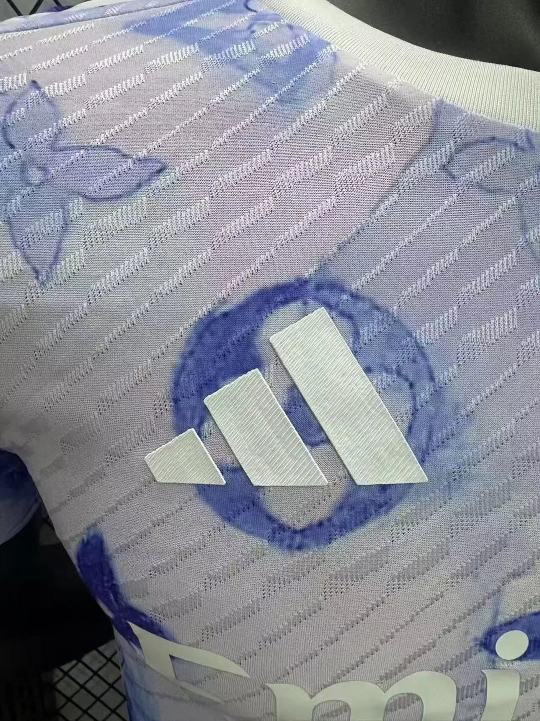 2025/2026 Player Version Real Madrid Lv Joint Edition Football Jersey 1:1