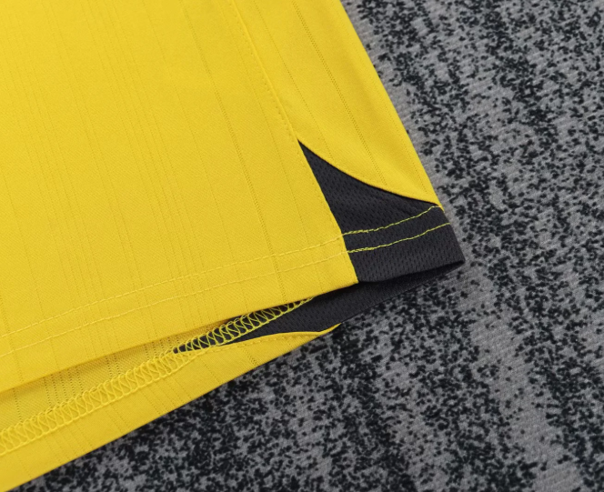 2005/2006 Retro Arsenal Away Football Shirt 1:1 Kids Size