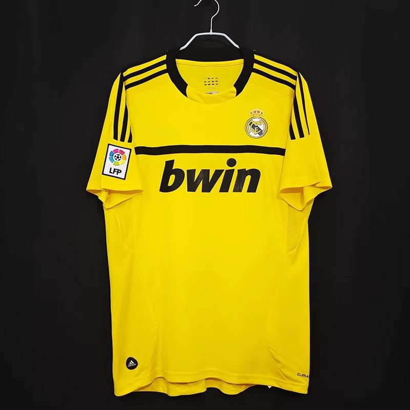2011/2012 Retro Real Madrid Goalkeeper Football Jersey 1:1