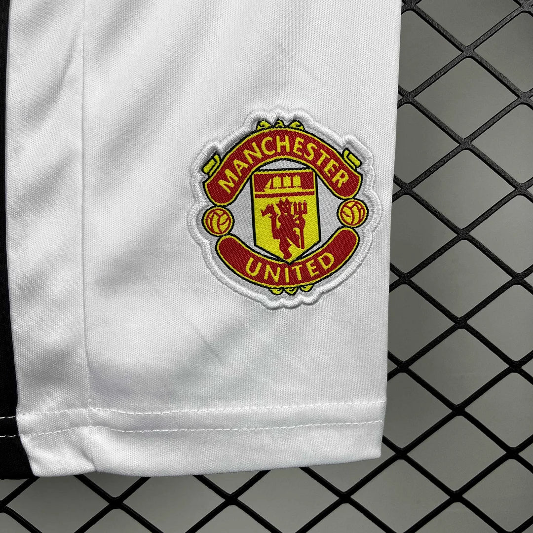 2025/2026 Manchester United Home Football Jersey 1:1 Kids Size