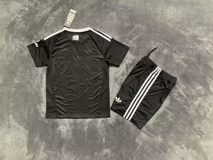 2025/2026 Liverpool goalie Football Jersey 1:1 Kids Size