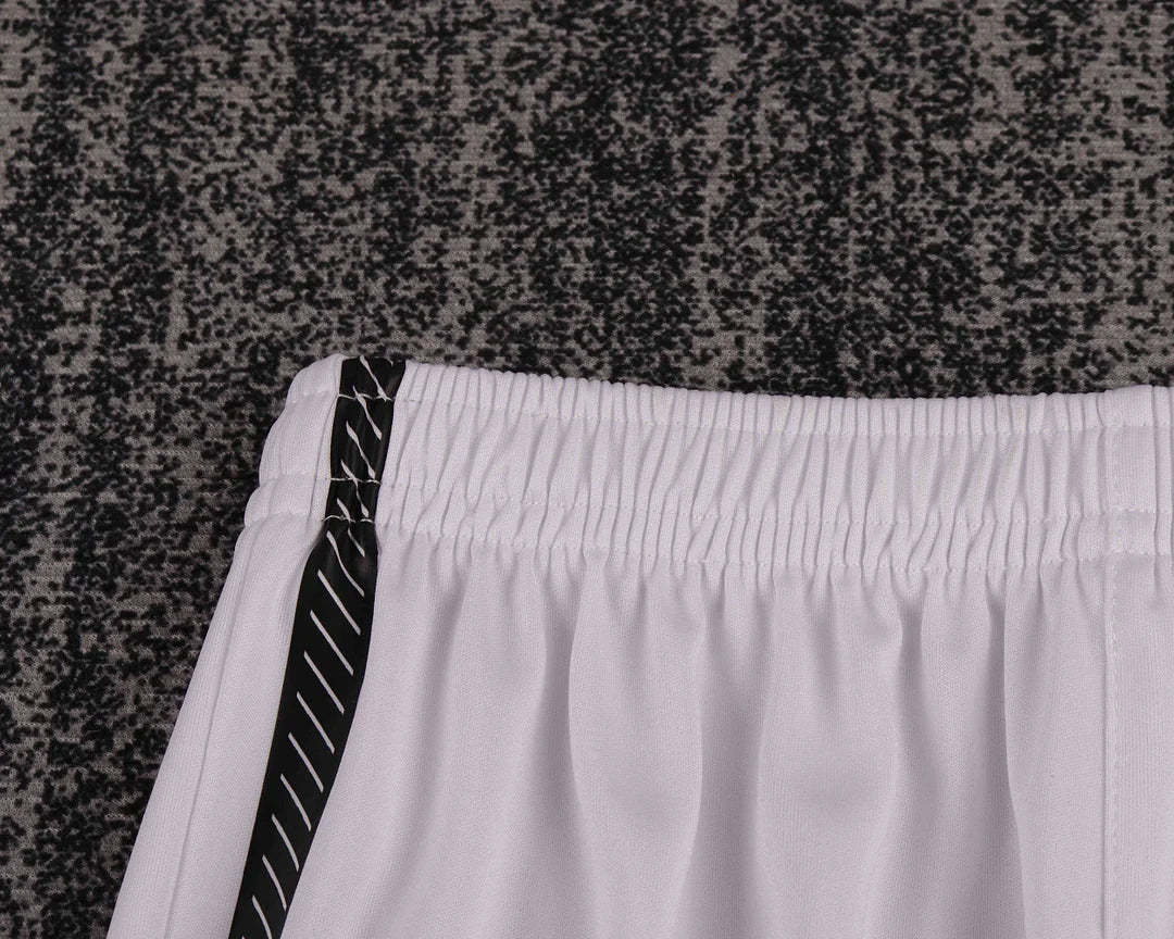 2010-2011 Retro Manchester United Home Football Shirt 1:1 Kids Size