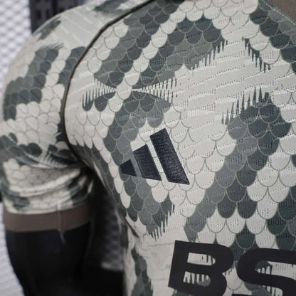 2025/2026 Player Version Bayern Munich Snake Year Special Edition Football Jersey 1:1