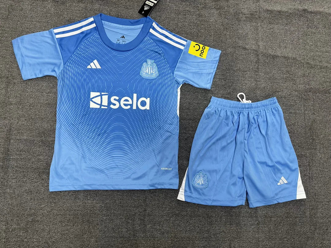 2025/2026 Newcastle United Goalie Blue Football Jersey Shirt 1:1 Kids Size