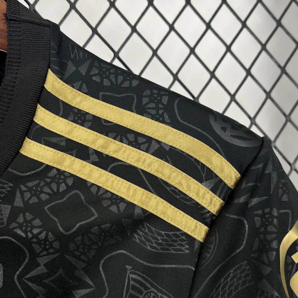 2025/2026 Bayern Munich 125th Anniversary Edition Black Football Jersey 1:1