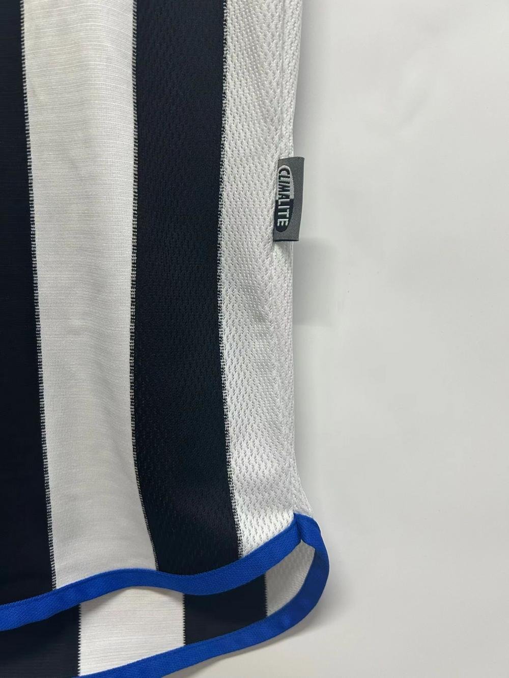 2000-2001 Retro Newcastle United Home Soccer Jersey 1:1