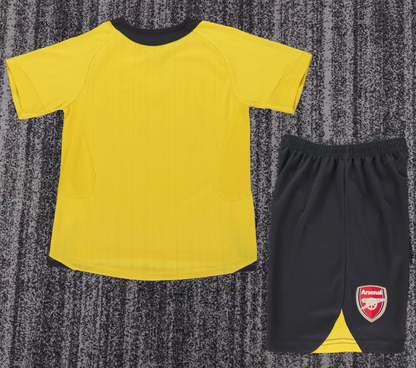 2005/2006 Retro Arsenal Away Football Shirt 1:1 Kids Size