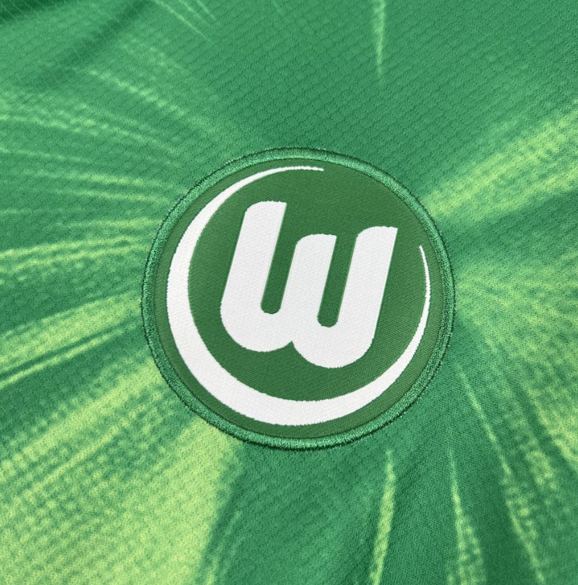 2025/2026 VfL Wolfsburg Home Football Shirt 1:1