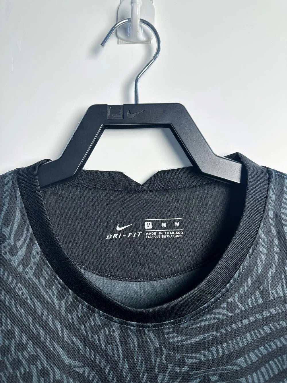 2021/2022 Liverpool Goalkeeper Soccer Jersey Black 1:1