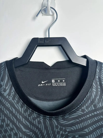 2021/2022 Liverpool Goalkeeper Soccer Jersey Black 1:1