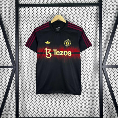 2025/2026 Manchester United Pre-match training Football Jersey 1:1