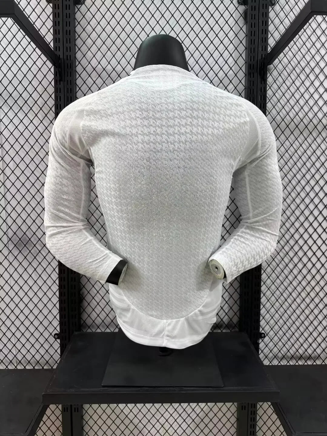 2024/2025 Player Version Real Madrid Home Long Sleeve Jersey 1:1