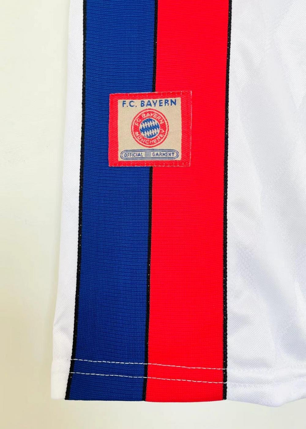 1997/1998 Retro Bayern Munich Away Football Jersey 1:1