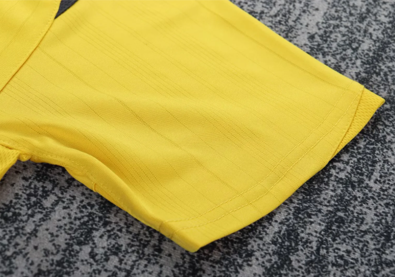 2005/2006 Retro Arsenal Away Football Shirt 1:1 Kids Size