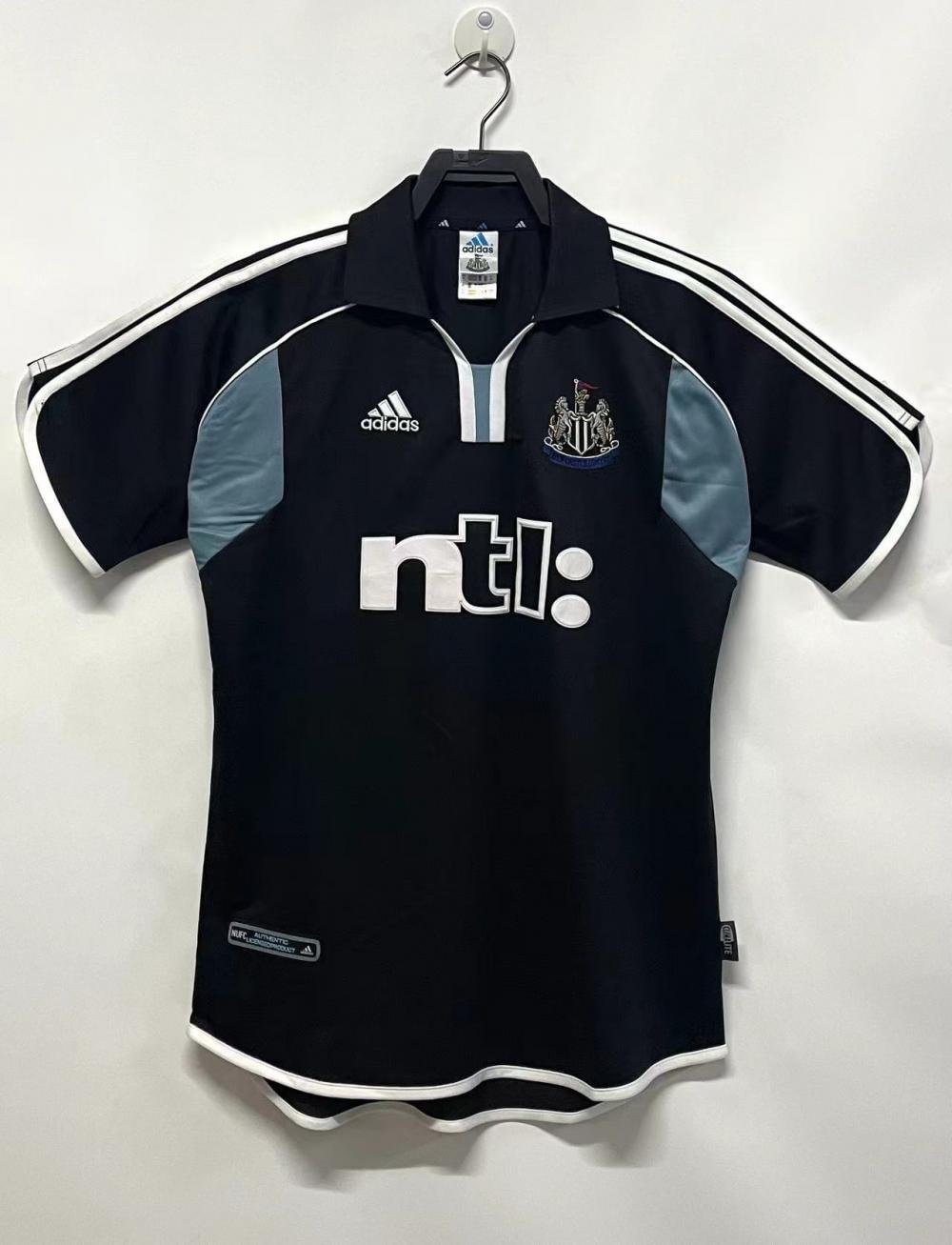 2000-2001 Retro Newcastle United Away Soccer Jersey 1:1