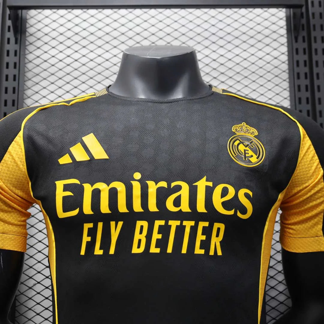 2025/2026 Player Version Real Madrid Special Edition Black and Gold Football Jersey 1:1