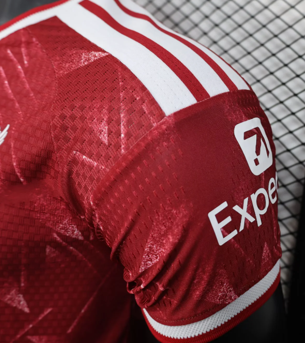 2026/2027 Player Version Liverpool Home Football Jersey 1:1