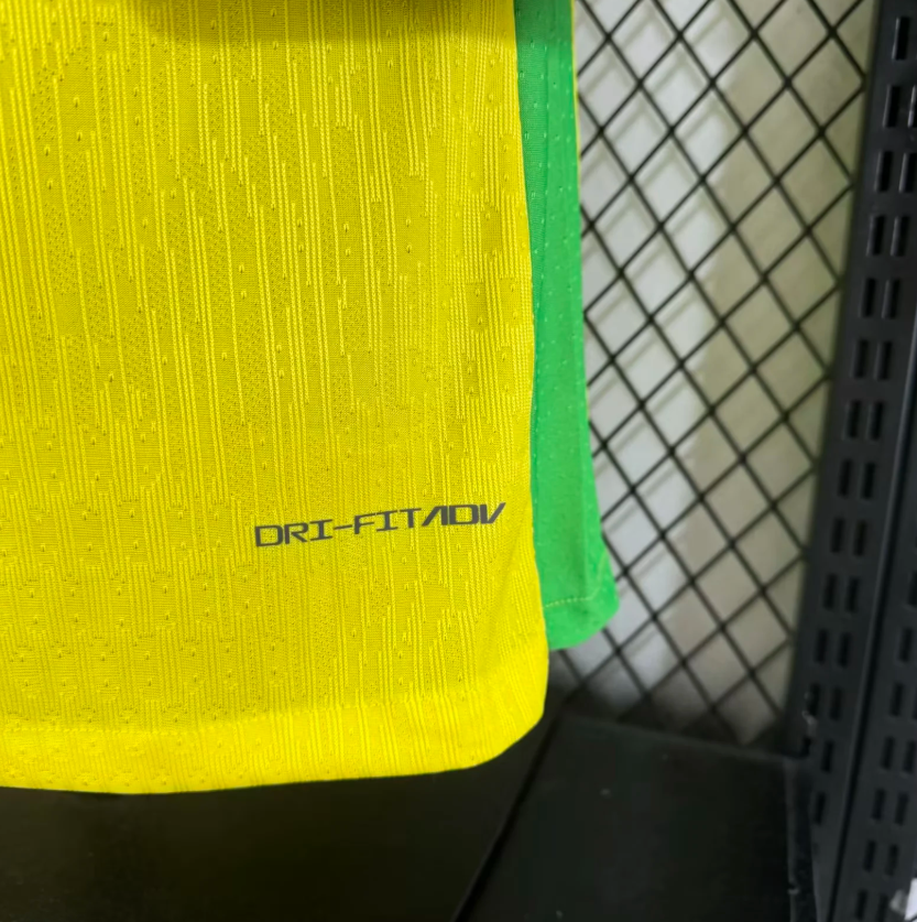 2025/2026 Player Version Brazil Home Football Jersey 1:1