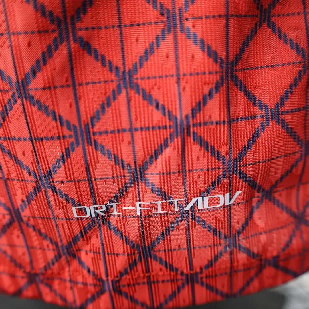 2025/2026 Player Version Paris Saint-Germain Training clothes Red Football Shirt 1:1