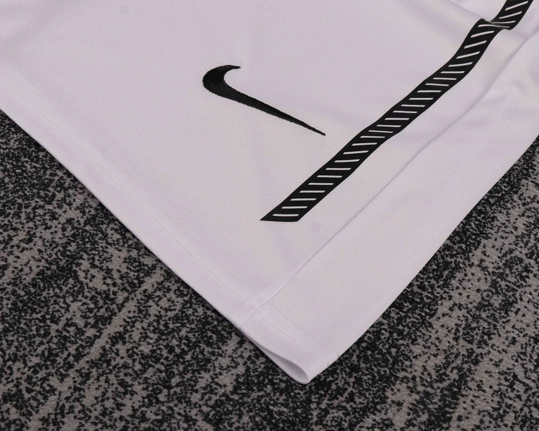 2010-2011 Retro Manchester United Home Football Shirt 1:1 Kids Size