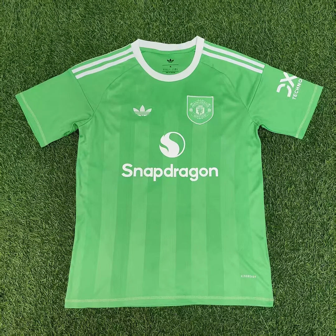 2025/2026 Manchester United Goalie Green Football Jersey 1:1