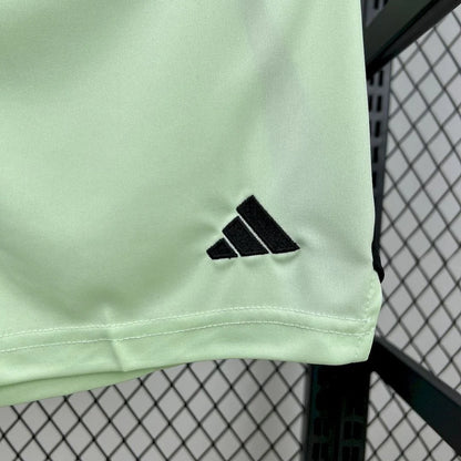 2025/2026 Bayern Munich Training Football Jersey 1:1 Kids Size