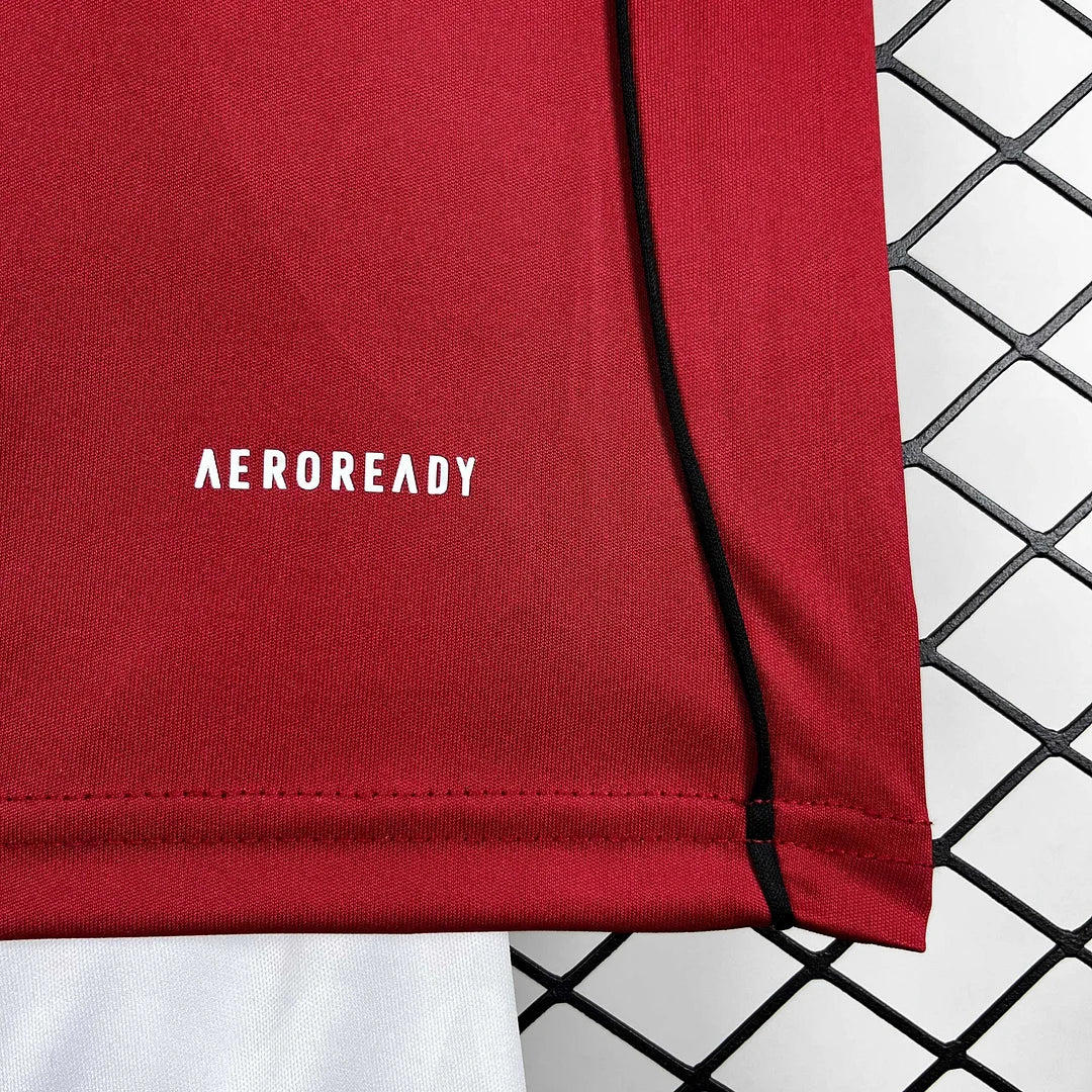 2025/2026 Manchester United Home Football Jersey 1:1 Kids Size